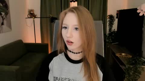 Snapshot of dariatate chatting on May 19, 2026, 12:22 pm Daria Tate online show from May 19, 2026, 12:22 pm