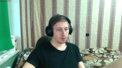 darienlarge online show from November 9, 2025, 10:35 am