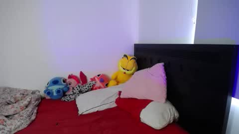 Snapshot of dariinka_vera chatting on October 24, 2025, 4:03 pm Dariinka Vera online show from October 24, 2025, 4:03 pm