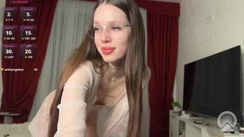 Snapshot of darina_night chatting on April 8, 2026, 7:58 pm Darina Night online show from April 8, 2026, 7:58 pm