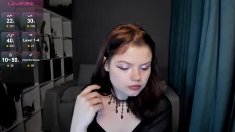 Snapshot of darina_wilson chatting on January 2, 2025, 2:33 am Dari the it woman online show from January 2, 2025, 2:33 am