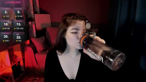 Snapshot of darina_wilson chatting on January 6, 2025, 8:39 pm Dari the it woman online show from January 6, 2025, 8:39 pm