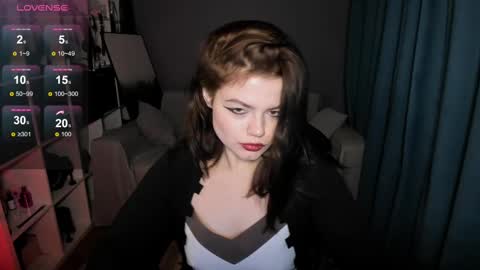 Snapshot of darina_wilson chatting on January 10, 2025, 9:10 pm Dari the it woman online show from January 10, 2025, 9:10 pm