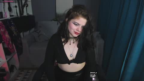 Snapshot of darina_wilson chatting on January 20, 2025, 9:01 pm Dari the it woman online show from January 20, 2025, 9:01 pm