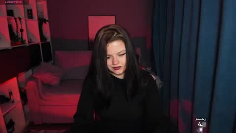 Snapshot of darina_wilson chatting on February 8, 2025, 9:36 pm Dari the it woman online show from February 8, 2025, 9:36 pm