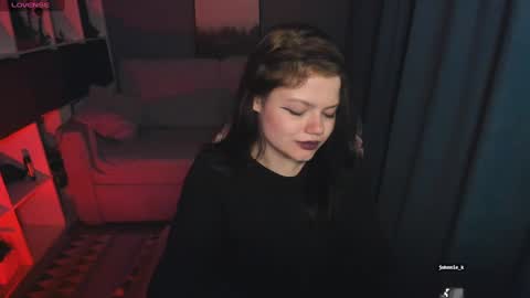 Snapshot of darina_wilson chatting on February 9, 2025, 12:39 am Dari the it woman online show from February 9, 2025, 12:39 am