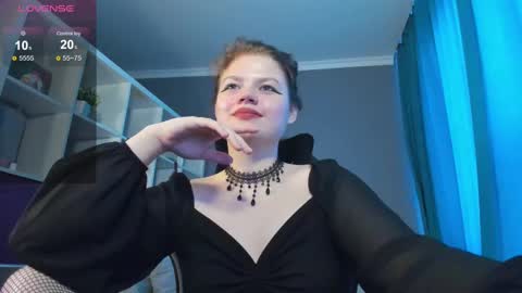 Snapshot of darina_wilson chatting on March 10, 2025, 9:10 am Dari the it woman online show from March 10, 2025, 9:10 am