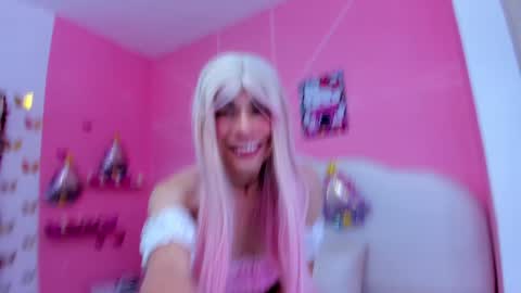 Snapshot of daripqueen chatting on January 20, 2025, 2:25 pm DaripQueen online show from January 20, 2025, 2:25 pm