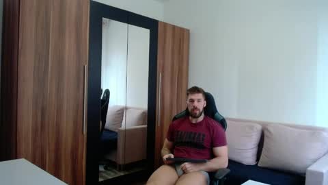 darius_94 online show from April 11, 2026, 5:45 am