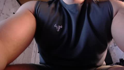 Darius online show from May 9, 2026, 1:16 pm
