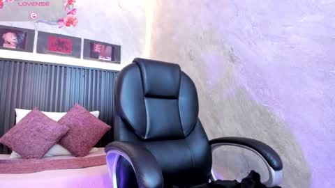 Snapshot of dark__nymph chatting on September 16, 2025, 12:28 pm Dark online show from September 16, 2025, 12:28 pm