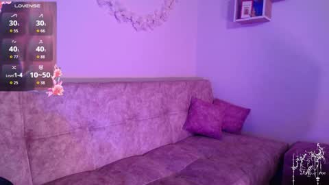 Snapshot of dark__nymph chatting on November 24, 2025, 10:53 pm Dark online show from November 24, 2025, 10:53 pm