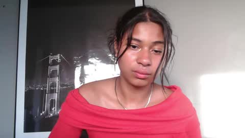 Snapshot of dark_enchantress_ chatting on February 4, 2026, 10:36 pm Sofia online show from February 4, 2026, 10:36 pm