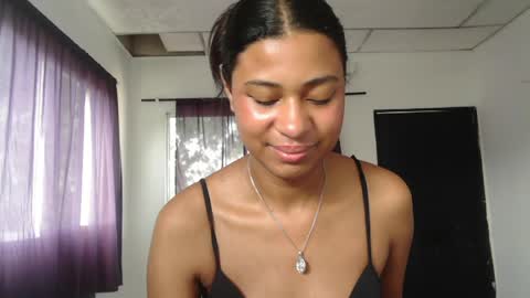 Snapshot of dark_enchantress_ chatting on March 13, 2026, 3:29 pm Sofia online show from March 13, 2026, 3:29 pm