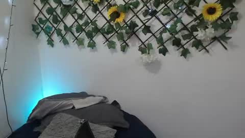 dark_flama online show from July 2, 2026, 6:41 am