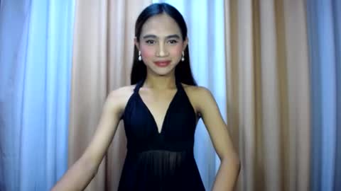 LIANNA online show from May 12, 2026, 2:52 am