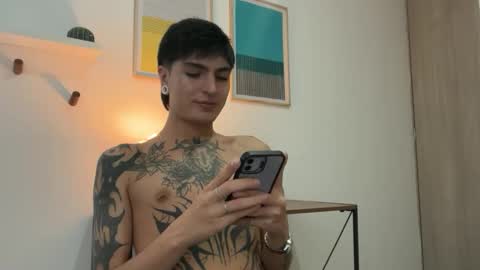 Snapshot of dark_lucky chatting on May 27, 2026, 7:22 pm Juanito online show from May 27, 2026, 7:22 pm