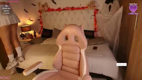 Angel Darcy  online show from October 17, 2025, 12:58 am