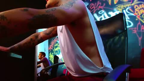 Snapshot of darkbenito chatting on January 10, 2026, 1:35 pm Benito online show from January 10, 2026, 1:35 pm