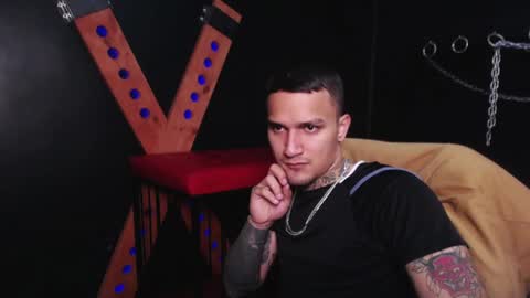 Snapshot of darkbenito chatting on January 14, 2026, 2:55 pm Benito online show from January 14, 2026, 2:55 pm