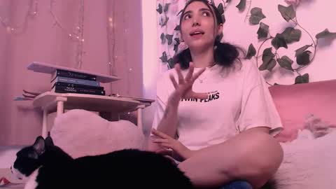 Snapshot of darkcandy666 chatting on October 12, 2025, 12:48 pm Candy online show from October 12, 2025, 12:48 pm