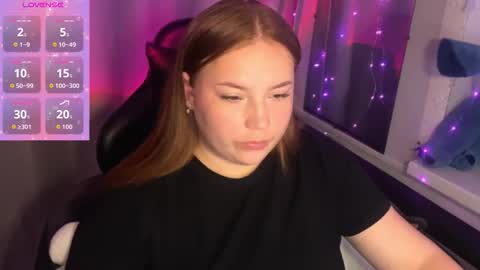 Snapshot of darkcharm1 chatting on November 29, 2025, 11:02 am darkcharm1 online show from November 29, 2025, 11:02 am