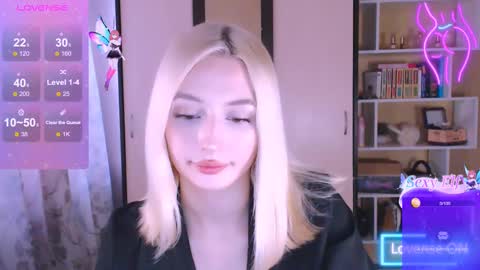 Snapshot of darklovebby chatting on March 4, 2025, 11:29 am Lana Jack and Tom online show from March 4, 2025, 11:29 am