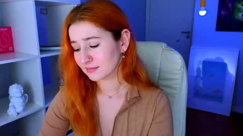 darkmoon____ online show from December 22, 2025, 4:15 pm