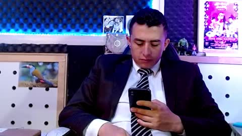 DARKO0717 online show from February 16, 2025, 12:10 pm