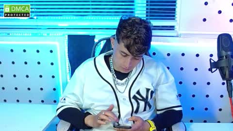 DARKO0717 online show from October 16, 2025, 12:33 am