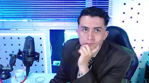 DARKO0717 online show from January 7, 2026, 4:09 pm