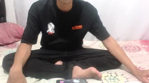darkr_ider online show from June 25, 2026, 3:39 am
