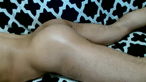 Snapshot of darkred95 chatting on January 11, 2026, 12:15 am darkred95 online show from January 11, 2026, 12:15 am