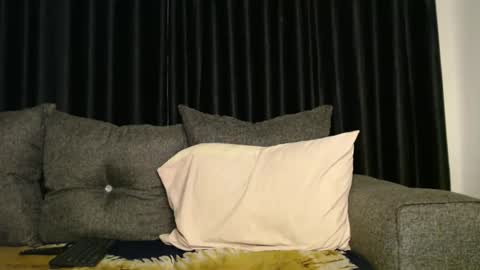 darktanqueen online show from January 13, 2026, 3:56 am