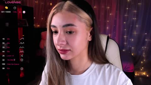 Belle online show from January 17, 2025, 4:28 am