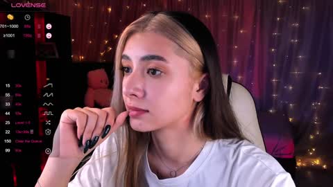 Belle online show from January 17, 2025, 7:30 am