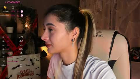 Belle online show from October 23, 2025, 3:50 am