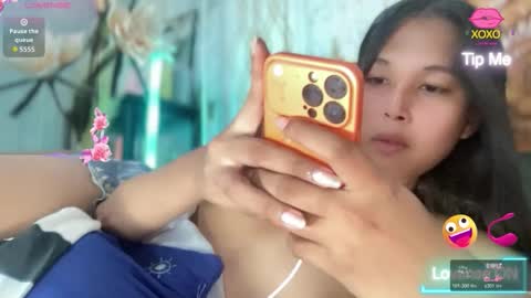 Snapshot of darling_sweetheartxx chatting on May 20, 2026, 2:45 pm YOUR ATHENA online show from May 20, 2026, 2:45 pm