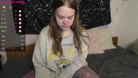 darling_tony18 online show from May 27, 2026, 5:10 pm