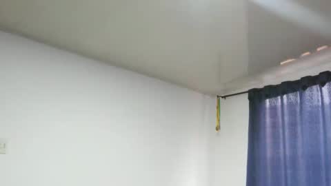 Snapshot of darlyhooper1_ chatting on December 21, 2024, 9:36 pm Darlyhooper online show from December 21, 2024, 9:36 pm