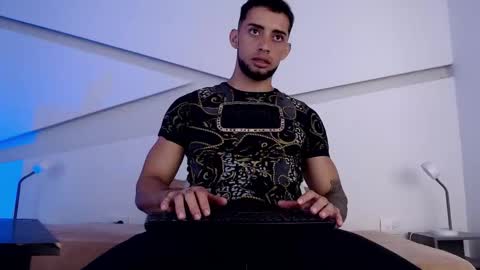 Kael online show from October 21, 2025, 2:07 pm