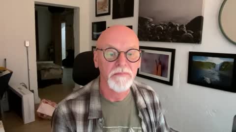 darre1966 online show from June 20, 2026, 8:55 pm