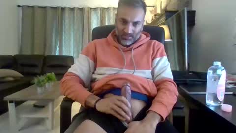 darryl43321 online show from December 19, 2025, 6:26 pm