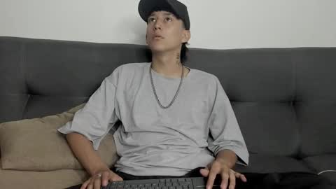 Snapshot of darsel_night chatting on December 1, 2025, 8:25 pm darsel_night online show from December 1, 2025, 8:25 pm