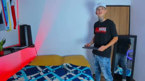 Snapshot of darwin_ggh chatting on March 15, 2026, 8:37 pm darwin_ggh online show from March 15, 2026, 8:37 pm