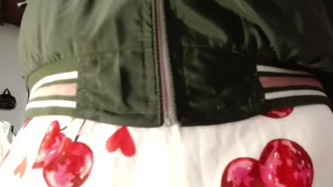 Snapshot of darwin_x chatting on January 15, 2026, 12:10 pm darwin_x online show from January 15, 2026, 12:10 pm