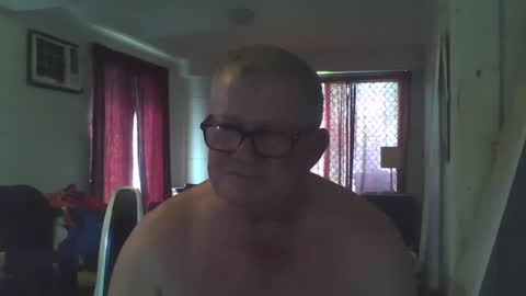 darwincock online show from December 5, 2024, 6:10 am