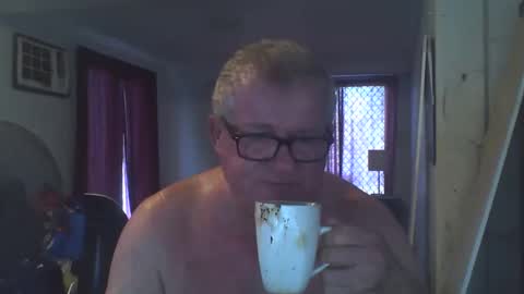 darwincock online show from January 3, 2025, 10:40 pm