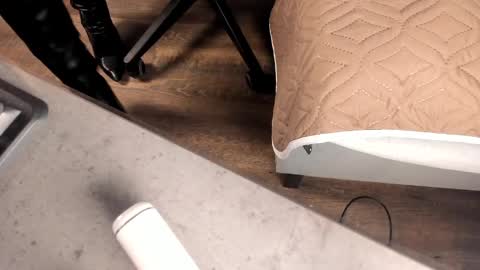 daryakeyy online show from February 4, 2025, 8:56 am