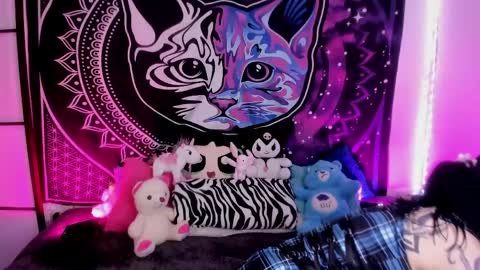 daryimiau online show from May 18, 2026, 1:45 am